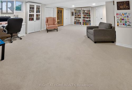 2 Noble Lane, St. Thomas, ON - Indoor