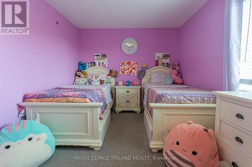 1 Acorn Trail, St. Thomas, ON - Indoor Photo Showing Bedroom