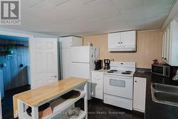 Comes fully furnished! - 
