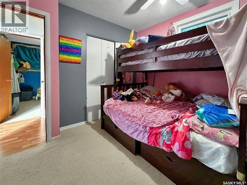 701 3Rd Avenue, Spy Hill, SK - Indoor Photo Showing Bedroom