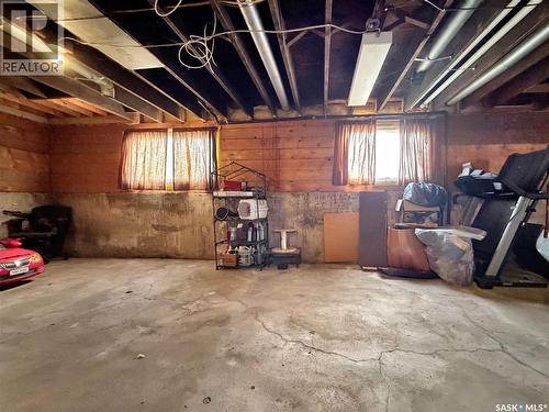 701 3Rd Avenue, Spy Hill, SK - Indoor