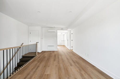 19 Rue Principale , Châteauguay, QC J6K 1E7 2