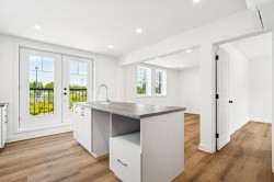 23 Rue Principale  Châteauguay, QC J6K 1E7