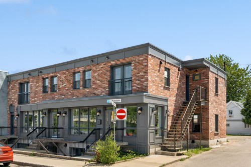 23 Rue Principale , Châteauguay, QC J6K 1E7 2