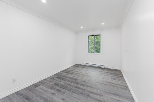 Bedroom - 2 Rue Mareuil, Laval (Auteuil), QC - Indoor Photo Showing Other Room