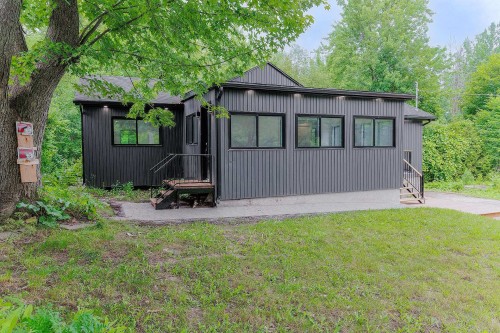 Exterior - 2 Rue Mareuil, Laval (Auteuil), QC - Outdoor