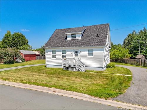 35 Coronation St, Fredericton, NB 