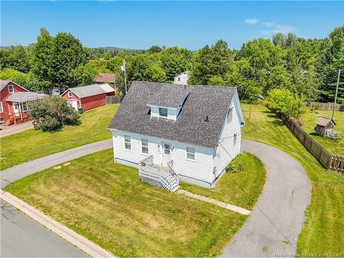 35 Coronation St, Fredericton, NB 