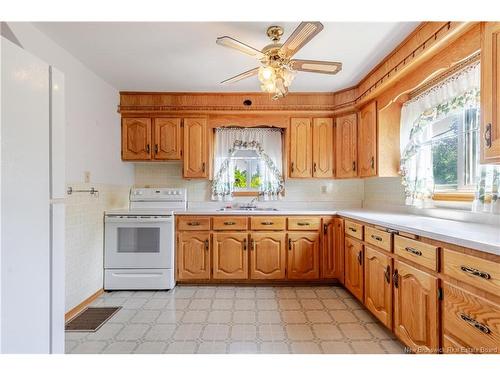 35 Coronation St, Fredericton, NB 