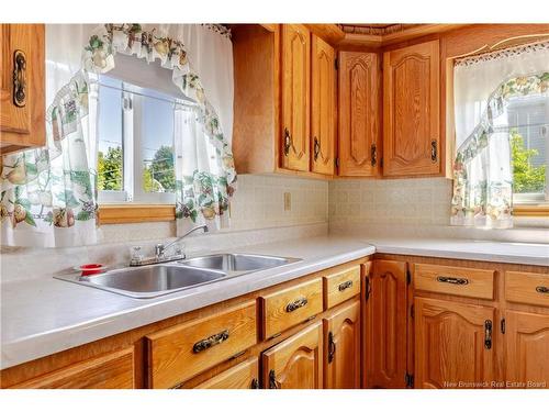 35 Coronation St, Fredericton, NB 