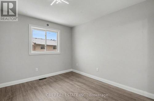 12 - 125 Sekura Crescent, Cambridge, ON - Indoor Photo Showing Other Room