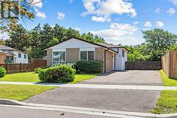 9 FOREGATE AVENUE Toronto, ON M1B 2S2