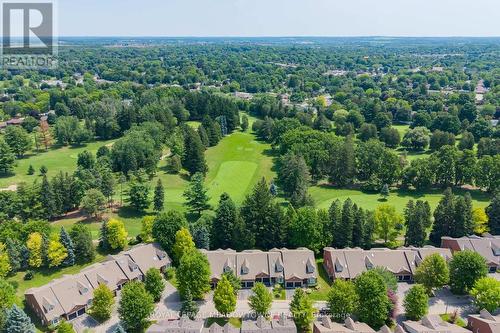12 FAIRWAY LANE  Guelph, ON N1E 7A9