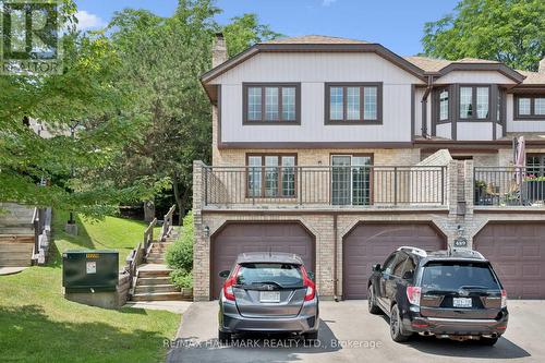 1 - 489 BEECHWOOD DRIVE  Waterloo, ON N2T 1H8
