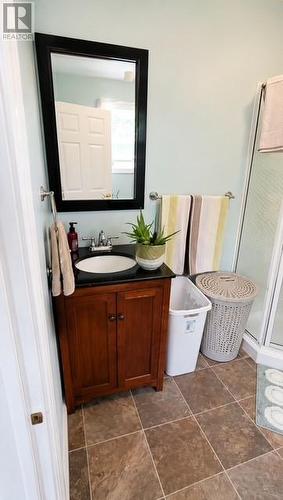 10 Bayview Lane, Lawn, NL - Indoor Photo Showing Bathroom