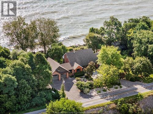 266 EAST BEACH ROAD  Leamington, ON N8H 3V7