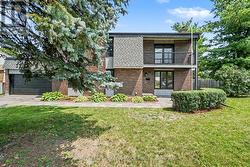 13 ELVASTON AVENUE Ottawa, ON K2G 3T2