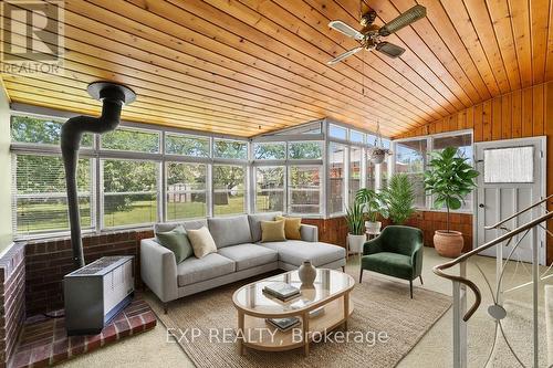 Virtually Staged - 8800 Champlain Drive, Niagara Falls (Chippawa), ON -  With Deck Patio Veranda With Exterior