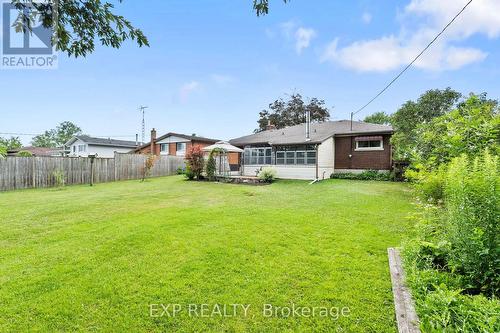 8800 Champlain Drive, Niagara Falls (Chippawa), ON - Outdoor