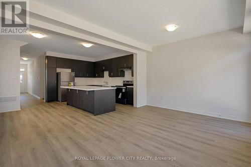 37 Gledhill Crescent, Cambridge, ON - Indoor Photo Showing Kitchen