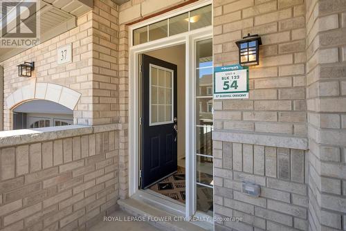 37 Gledhill Crescent, Cambridge, ON -  With Exterior