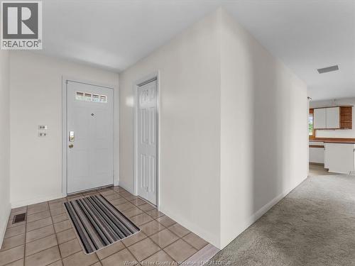 11506 Riverside, Windsor, ON - Indoor Photo Showing Other Room