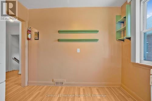 79 Anthony Road, Toronto (Downsview-Roding-Cfb), ON - Indoor Photo Showing Other Room
