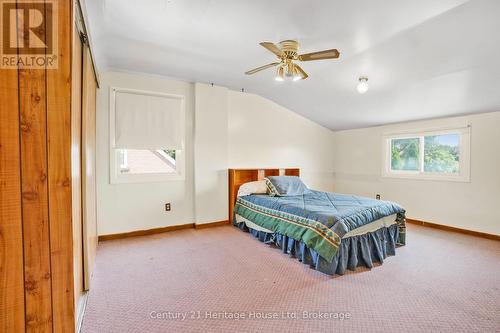79 Anthony Road, Toronto (Downsview-Roding-Cfb), ON - Indoor Photo Showing Bedroom