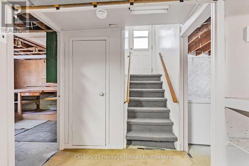79 Anthony Road, Toronto (Downsview-Roding-Cfb), ON - Indoor Photo Showing Other Room