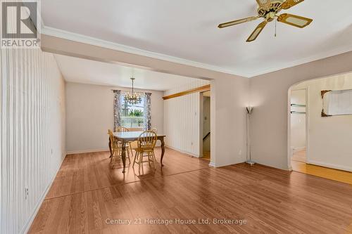 79 Anthony Road, Toronto (Downsview-Roding-Cfb), ON - Indoor Photo Showing Dining Room