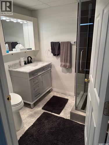 107 Merlin Crescent, Regina, SK - Indoor Photo Showing Bathroom