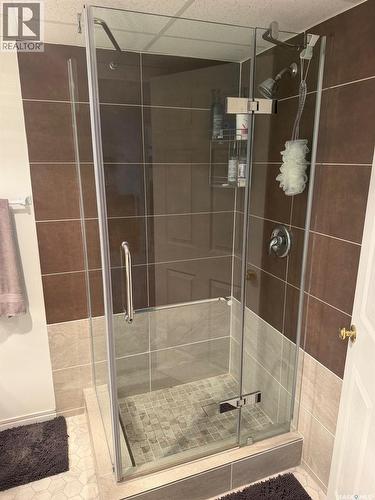 107 Merlin Crescent, Regina, SK - Indoor Photo Showing Bathroom