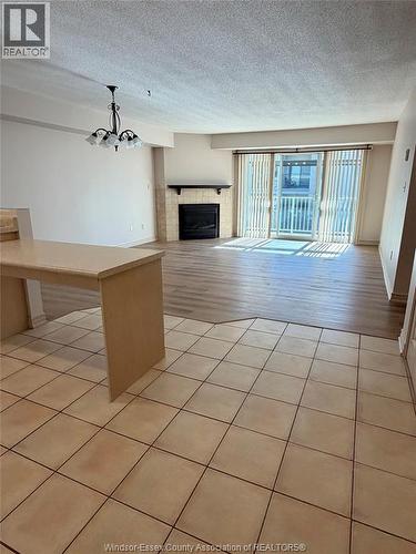 1995 Normandy Unit# 301, Lasalle, ON - Indoor Photo Showing Other Room