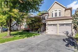 58 JOHNSTON AVENUE  Toronto, ON M2N 1G8