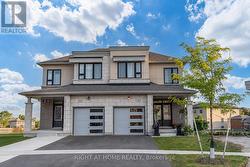 70 WESTLAKE CRESCENT Bradford West Gwillimbury, ON L3Z 4K4
