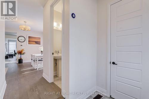 70 WESTLAKE CRESCENT , Bradford West Gwillimbury, Ontario L3Z 4K4 4