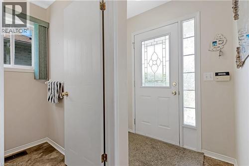 102 Chateau Crescent, Cambridge, ON - Indoor Photo Showing Other Room