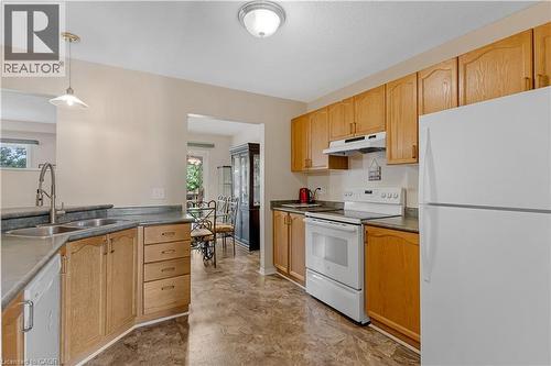 102 Chateau Crescent, Cambridge, ON - Indoor Photo Showing Kitchen With Double Sink