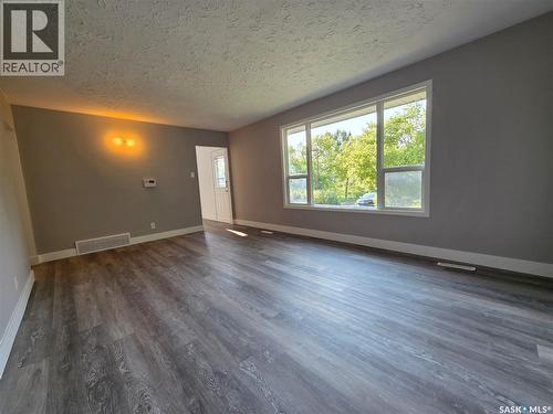 1422 Crawford Avenue, Swift Current, SK - Indoor Photo Showing Other Room