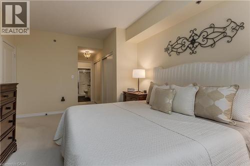 391 Plains Road E Unit# 412, Burlington, ON - Indoor Photo Showing Bedroom