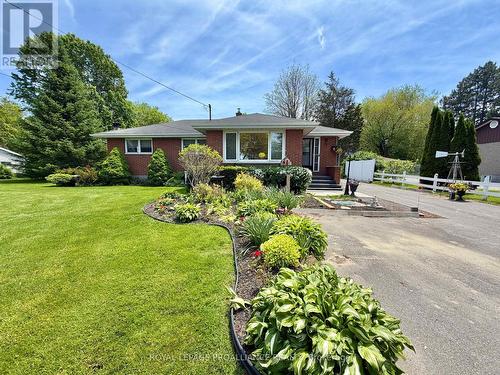 471 COUNTY ROAD 3 ROAD  Prince Edward County (Ameliasburg Ward), ON K8N 4Z1