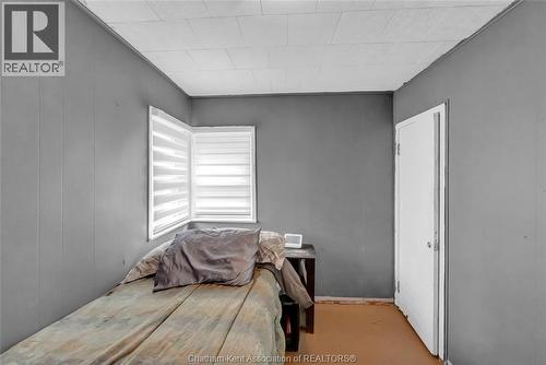 12 Mckinnon Drive, Chatham, ON - Indoor