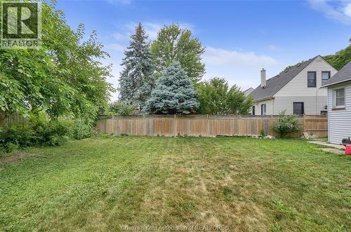 12 Mckinnon Drive, Chatham, ON - Outdoor