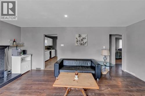 12 Mckinnon Drive, Chatham, ON - Indoor