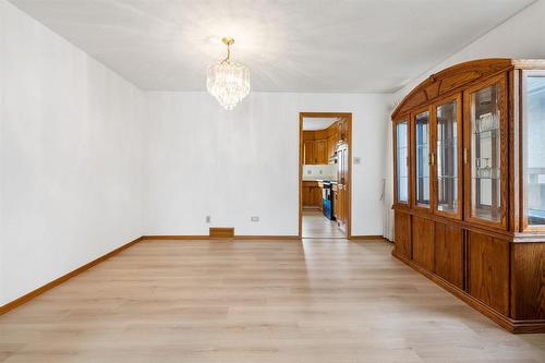 64 Simkin Drive, Winnipeg, MB - Indoor Photo Showing Other Room