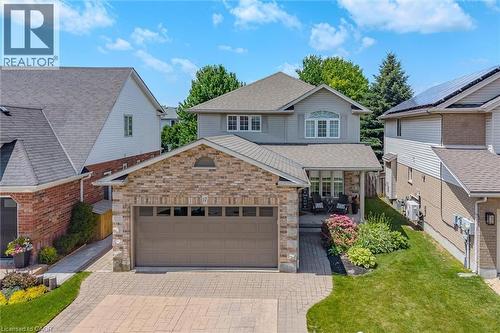 17 CARROLL Crescent  Guelph, ON N1G 5B7