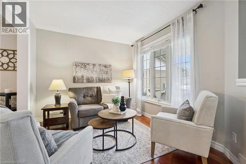 17 Carroll Crescent, Guelph, ON - Indoor Photo Showing Living Room
