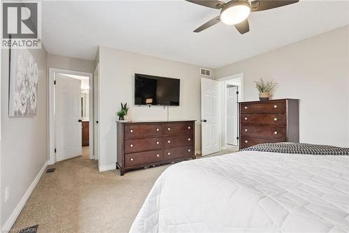 17 Carroll Crescent, Guelph, ON - Indoor Photo Showing Bedroom