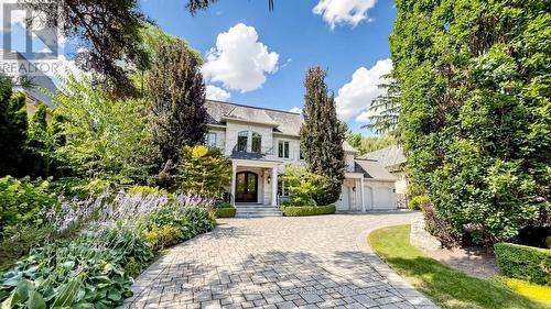 9 Fifeshire Road, Toronto, ON - Outdoor