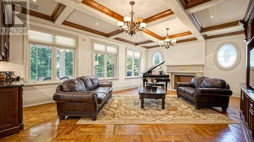 9 Fifeshire Road, Toronto, ON - Indoor Photo Showing Living Room With Fireplace